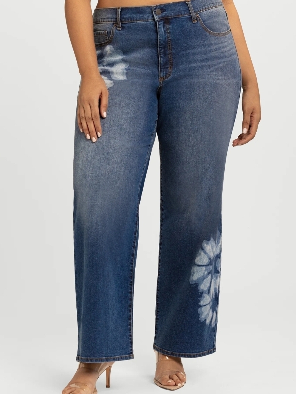 Jessica Simpson Women's Plus Rosa Print Mid Rise Relaxed Straight Leg Jeans 24W
